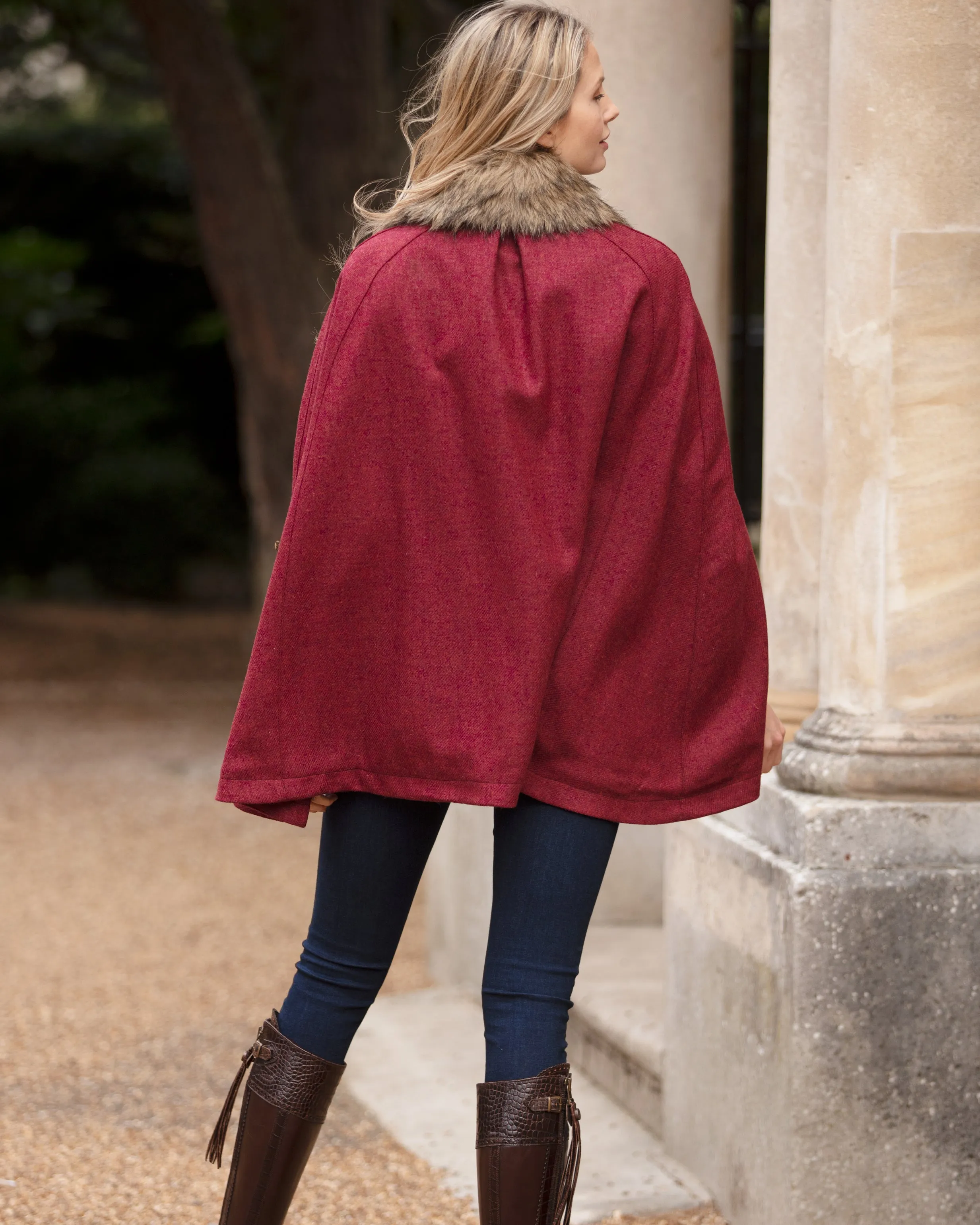 Newbury Tweed Cape with Faux Fur Collar - Jalapeno Red