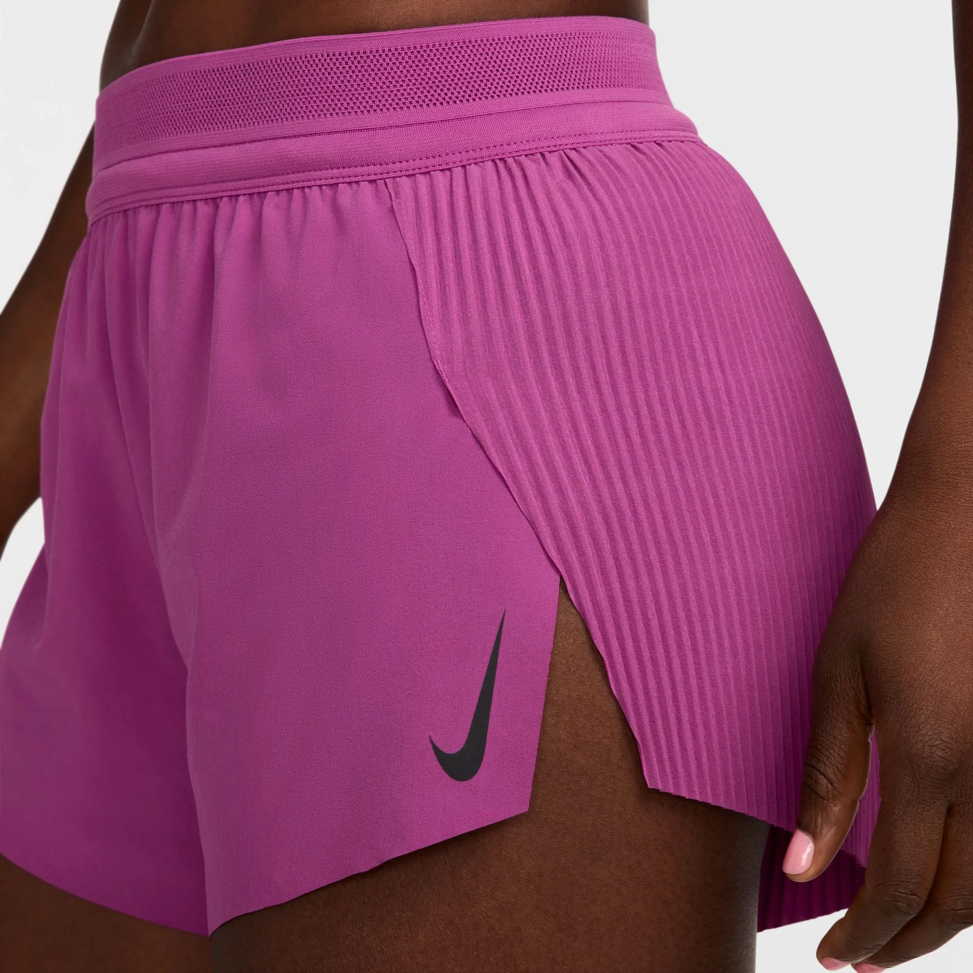 Nike AeroSwift Shorts | Hot Fuchsia / Black | Womens