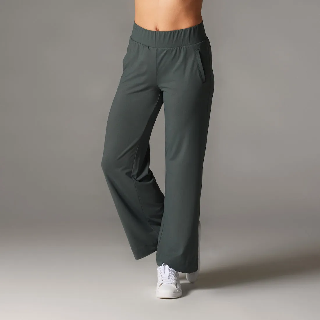 Tec Knit Wide Leg Pant